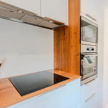 شقة Peaceful Air-conditioned Haven With An Inner Courtyard